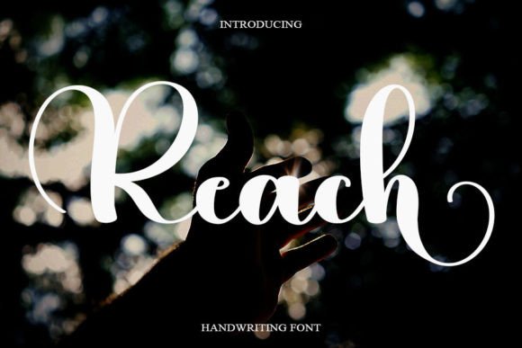 Reach Font: Adding a Touch of Handwritten Luxury to Your Digital Design